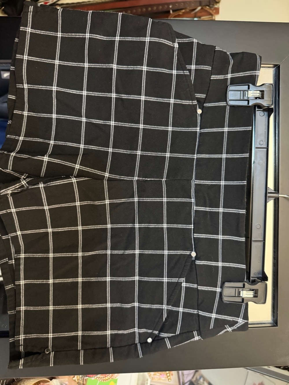 INC. Black Windowpane Plaid Short- size 4